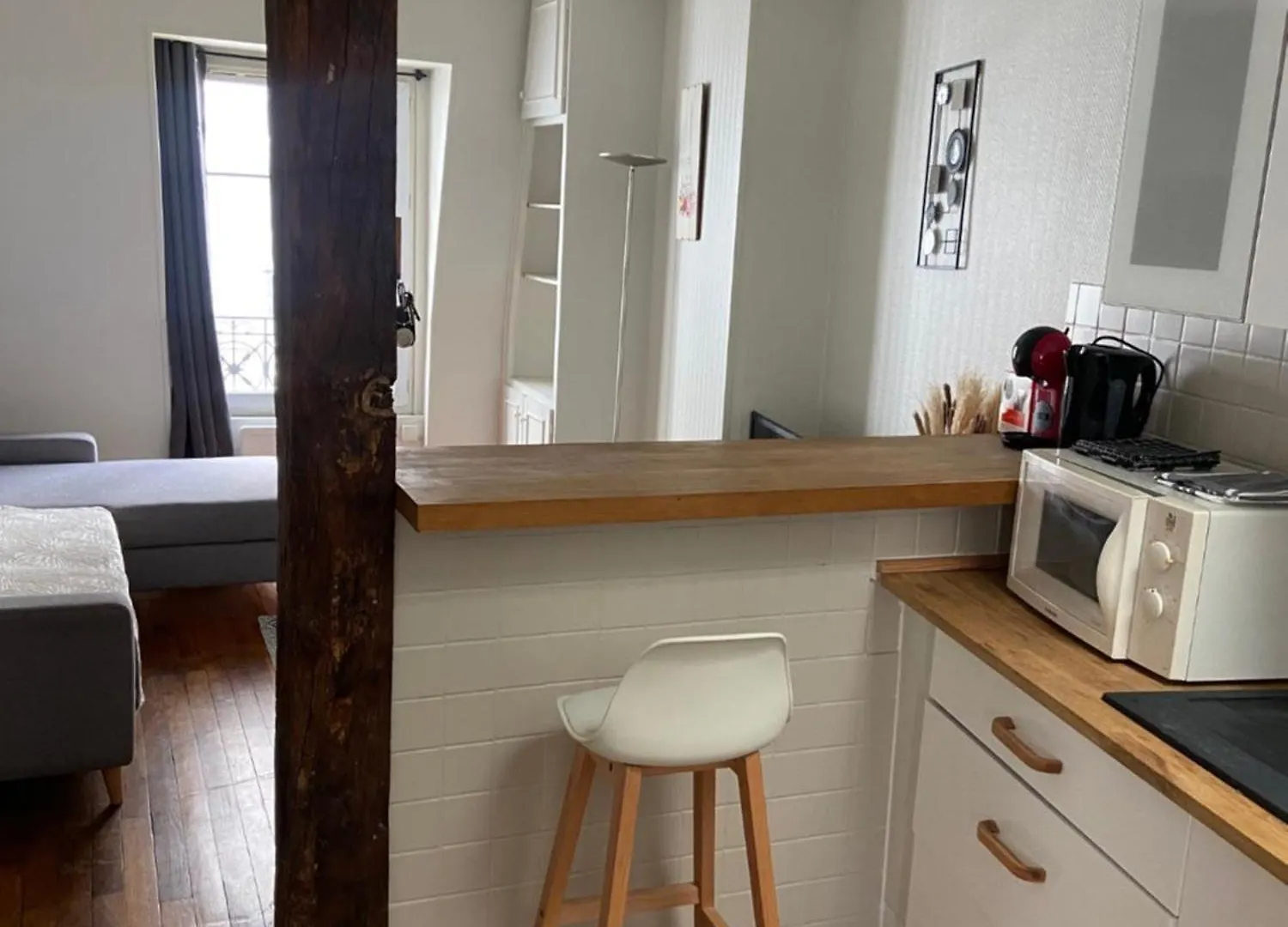 Appartement Pouchet à Paris 0*,  France